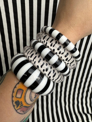 Midi Skeleton black and white Bangle